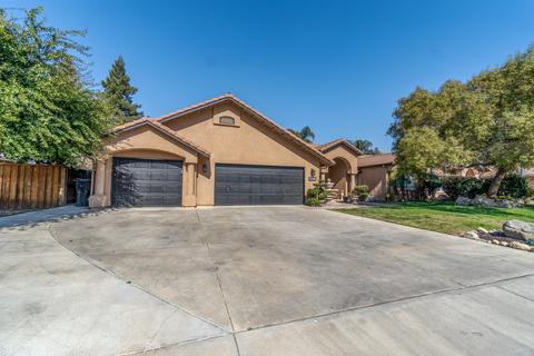 3748 E Paradise Ave, Visalia, CA 93292 photo 2