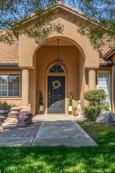 3748 E Paradise Ave, Visalia, CA 93292 photo 5