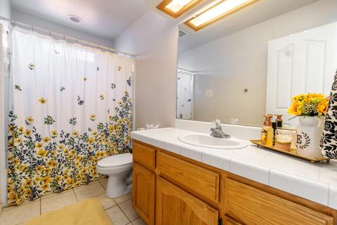 3748 E Paradise Ave, Visalia, CA 93292 photo 25