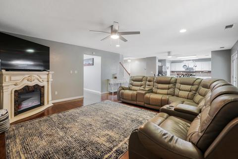 4313 E Bennett Cir, Visalia, CA 93292 photo 22