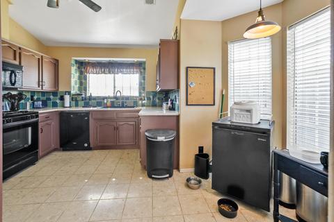 2502 E Harold Ct, Visalia, CA 93292 photo 10