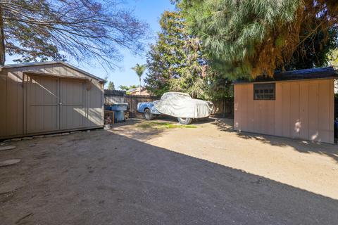 2502 E Harold Ct, Visalia, CA 93292 photo 23