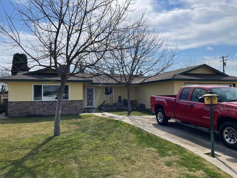 1629 E Cheryl Ln, Tulare, CA 93274 photo 1