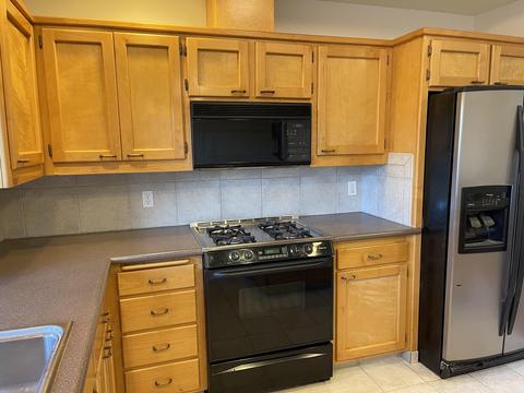 539 E Modoc Ave, Visalia, CA 93292 photo 10