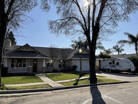 539 E Modoc Ave, Visalia, CA 93292 photo 1