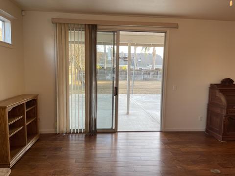 539 E Modoc Ave, Visalia, CA 93292 photo 14