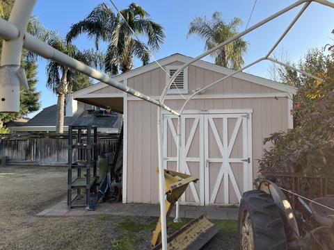 539 E Modoc Ave, Visalia, CA 93292 photo 6