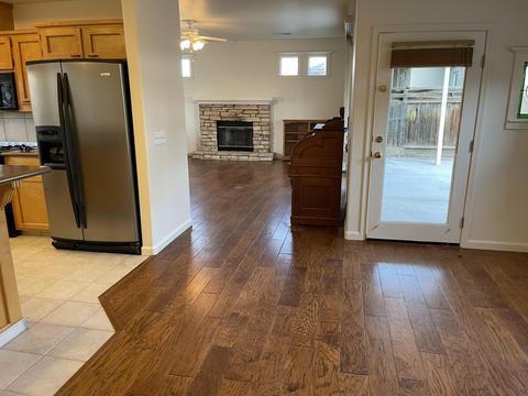 539 E Modoc Ave, Visalia, CA 93292 photo 7