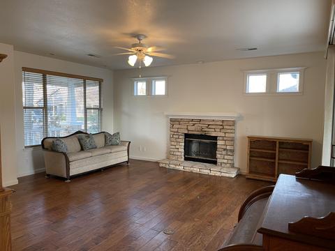 539 E Modoc Ave, Visalia, CA 93292 photo 4