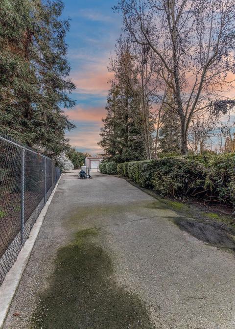 13274 Perry Ct, Visalia, CA 93292 photo 64