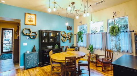 2034 Rialto Ave, Clovis, CA 93611 photo 2