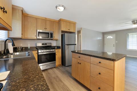 956 W 24th St, Merced, CA 95340 photo 12