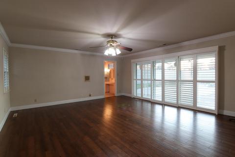 325 E Pleasant Ave, Tulare, CA 93274 photo 10