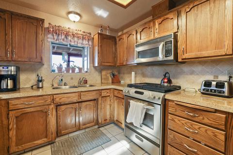 2138 E Kaweah Ct, Visalia, CA 93292 photo 19