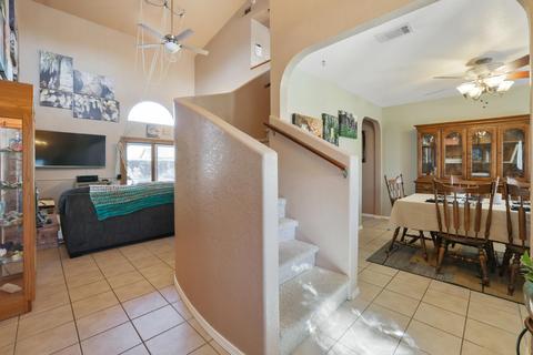 2138 E Kaweah Ct, Visalia, CA 93292 photo 9