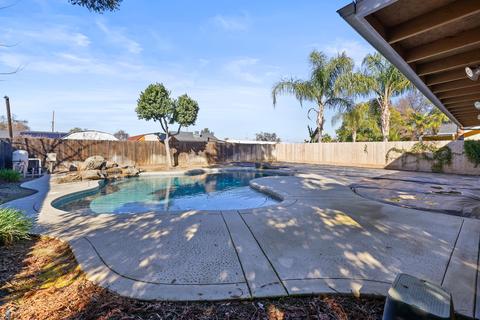 2138 E Kaweah Ct, Visalia, CA 93292 photo 36