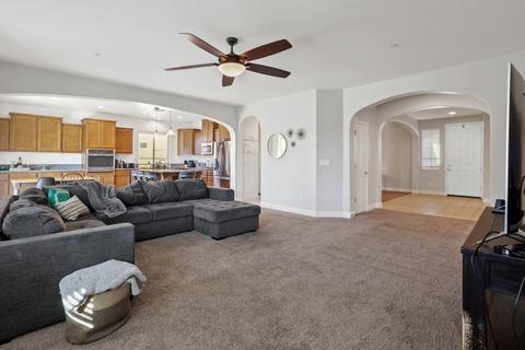 991 E Skylar Ave, Fowler, CA 93625 photo 18