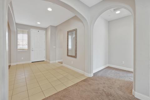 991 E Skylar Ave, Fowler, CA 93625 photo 14