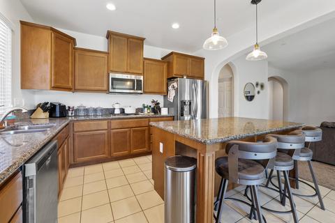 991 E Skylar Ave, Fowler, CA 93625 photo 24