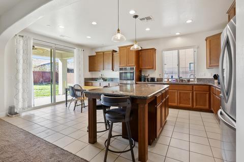991 E Skylar Ave, Fowler, CA 93625 photo 19