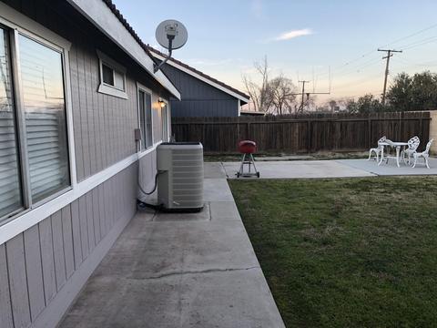 979 Robin Ct, Hanford, CA 93230 photo 7