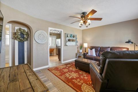 609 E Laurel Ave, Visalia, CA 93292 photo 4