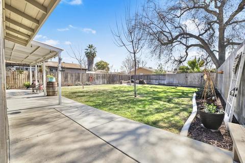 609 E Laurel Ave, Visalia, CA 93292 photo 24