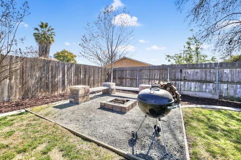 609 E Laurel Ave, Visalia, CA 93292 photo 20