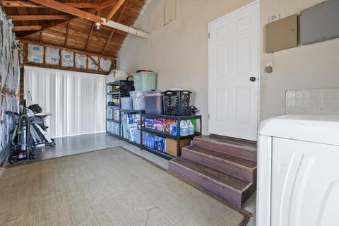 609 E Laurel Ave, Visalia, CA 93292 photo 15