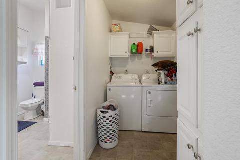 565 N State St, Earlimart, CA 93219 photo 22