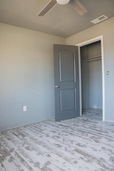 1111 Belinda Dr, Lemoore, CA 93245 photo 8