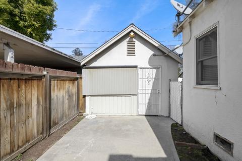 968 E Sycamore Ave, Tulare, CA 93274 photo 45