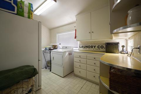 968 E Sycamore Ave, Tulare, CA 93274 photo 37