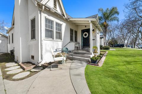 968 E Sycamore Ave, Tulare, CA 93274 photo 5