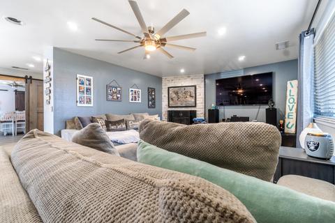 726 Westwood Dr, Exeter, CA 93221 photo 3