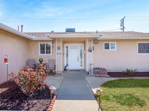 65 W Spring Ln, Lemoore, CA 93245 photo 3