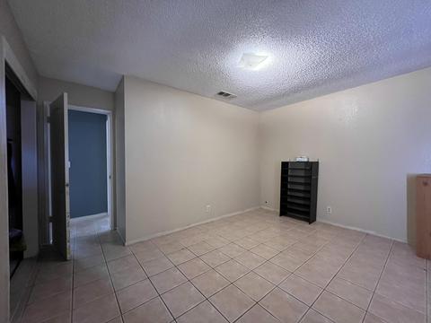 15745 Paradise Ave, Ivanhoe, CA 93235 photo 10