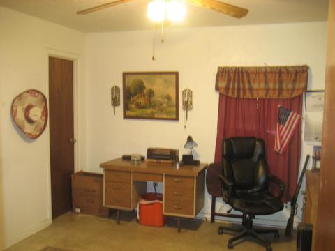 730 S Myrtle Ave, Dinuba, CA 93618 photo 18