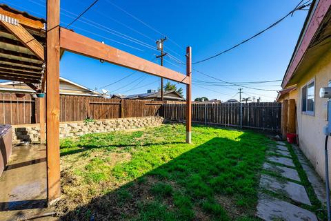 194 W Spruce Ave, Lemoore, CA 93245 photo 19