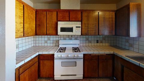 551 Rickover Ct, Corcoran, CA 93212 photo 8