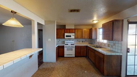 551 Rickover Ct, Corcoran, CA 93212 photo 9