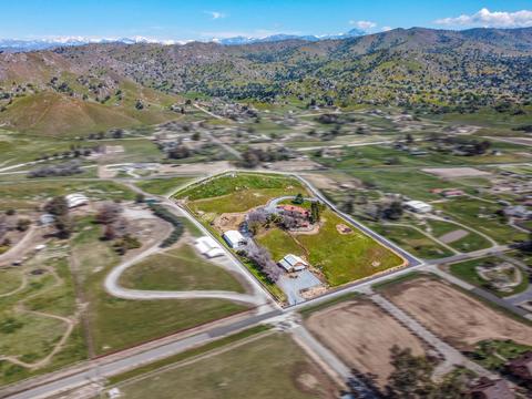 31065 Palm Dr, Exeter, CA 93221 photo 1