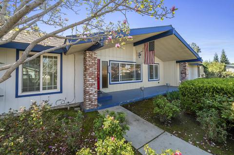 1105 E Paradise Ave, Visalia, CA 93292 photo 3