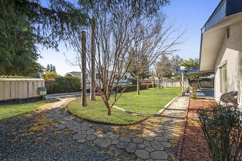 1105 E Paradise Ave, Visalia, CA 93292 photo 29