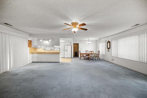 1105 E Paradise Ave, Visalia, CA 93292 photo 8