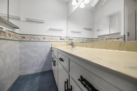 1105 E Paradise Ave, Visalia, CA 93292 photo 20