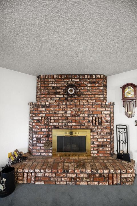 1105 E Paradise Ave, Visalia, CA 93292 photo 15