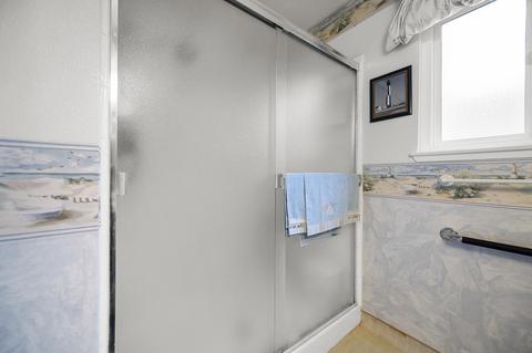 1105 E Paradise Ave, Visalia, CA 93292 photo 26