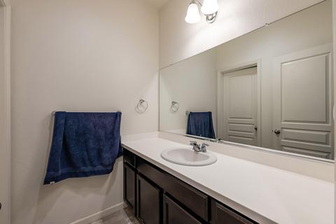 465 Ruby Dr, Lemoore, CA 93245 photo 19