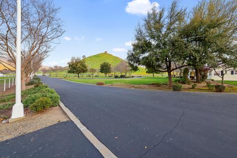30923 Horse Dr, Exeter, CA 93221 photo 8
